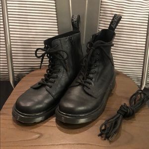 Dr. Martens Pascal Mono Boots